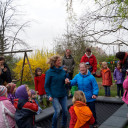 Festwoche_ Das Bodentrampolin wird eingesprungen