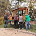 Tragen vom Spielauto